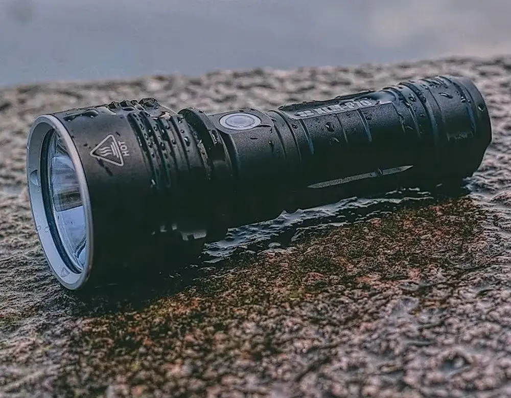 Super Powerful LED Flashlight P70 Tactical Torch USB Rechargeable Waterproof Handheld Strong Torch